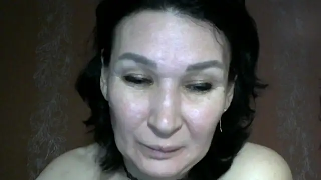 PrettyAndWild online show from November 9, 3:16 pm