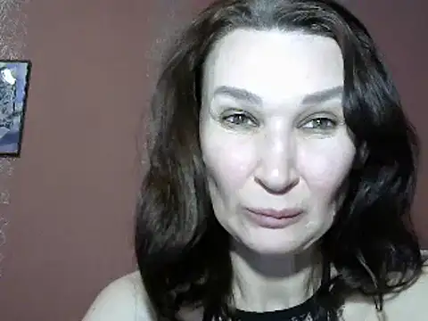 PrettyAndWild online show from January 6, 5:27 pm