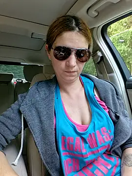 Snapshot of Geile-Luna chatting on June 3, 4:55 pm Geile-Luna online show from June 3, 4:55 pm