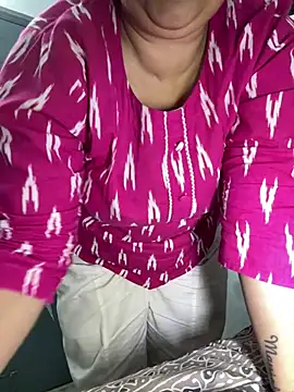 Preet Kaur 69 online show from June 14, 6:09 pm
