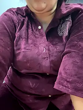 Snapshot of Preet_Kaur_69 chatting on November 15, 6:01 pm Preet Kaur 69 online show from November 15, 6:01 pm