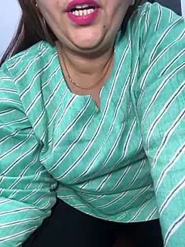 Preet Kaur 69 online show from February 28, 3:26 pm
