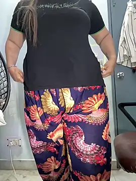 Preet Kaur 69 online show from April 17, 6:44 pm