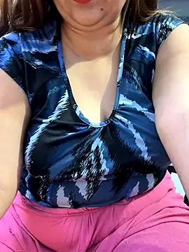 Preet Kaur 69 online show from September 28, 8:38 pm