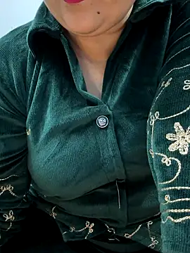 Snapshot of Preet_Kaur_69 chatting on November 16, 10:20 am Preet Kaur 69 online show from November 16, 10:20 am