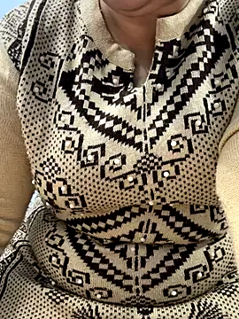 Snapshot of Preet_Kaur_69 chatting on November 23, 10:14 am Preet Kaur 69 online show from November 23, 10:14 am