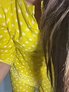 Preet Kaur 69 online show from May 7, 6:00 pm