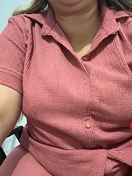 Preet Kaur 69 online show from April 7, 7:04 pm