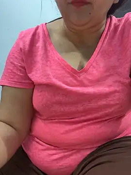 Snapshot of Preet_Kaur_69 chatting on October 30, 3:16 am Preet Kaur 69 online show from October 30, 3:16 am