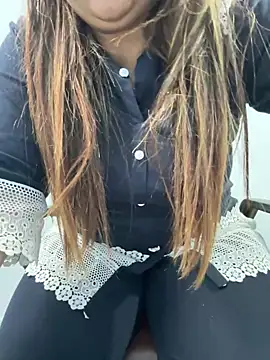 Preet Kaur 69 online show from February 11, 6:55 pm