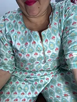 Preet Kaur 69 online show from April 8, 6:09 pm