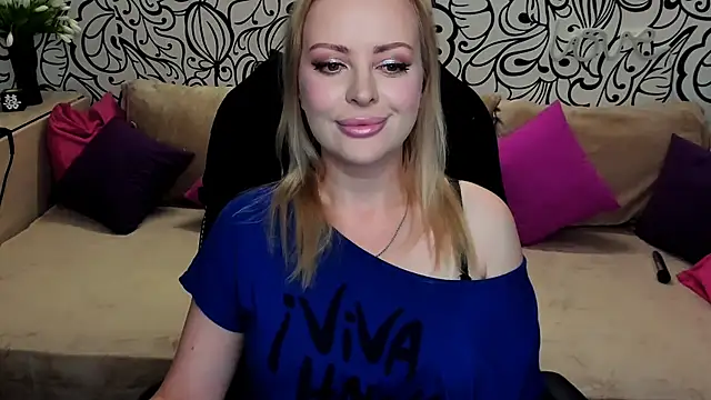 Snapshot of Hotdreamhere chatting on July 16, 3:58 am Hotdreamhere online show from July 16, 3:58 am
