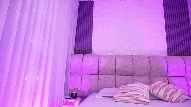 katy rioss online show from March 30, 11:55 am