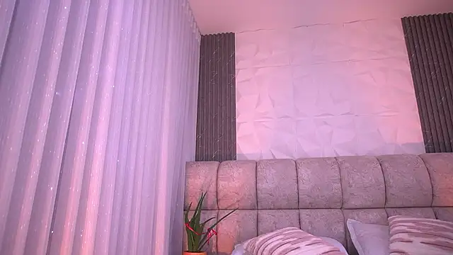 katy rioss online show from March 2, 12:01 pm