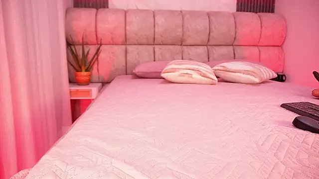 katy rioss online show from January 17, 12:09 pm