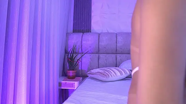 katy rioss online show from February 25, 11:54 am