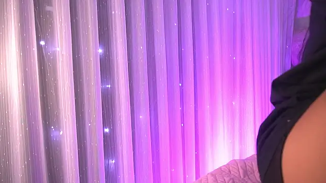 Snapshot of katy_rioss chatting on December 3, 11:53 am katy rioss online show from December 3, 11:53 am