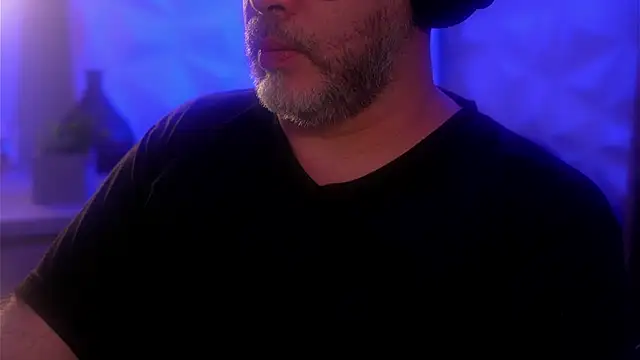 Sanders White online show from October 6, 4:24 am