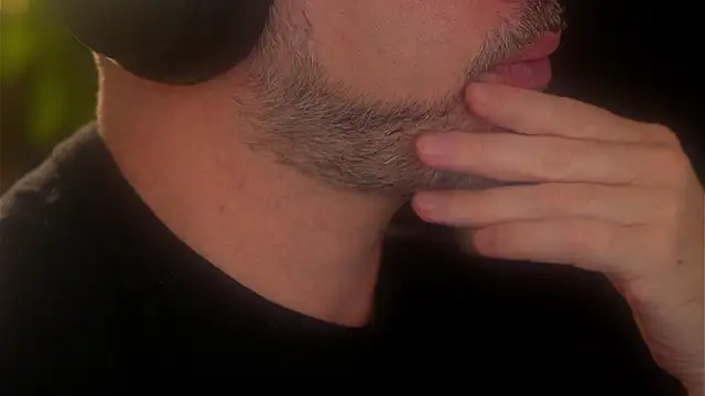 Sanders White online show from September 18, 4:54 pm