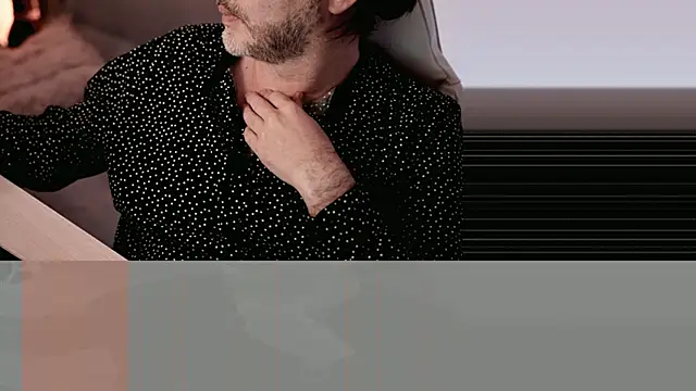 Sanders White online show from February 11, 2:35 am