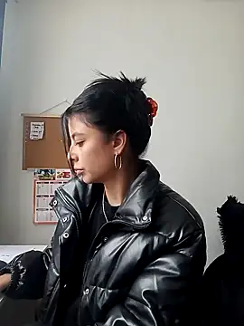 Snapshot of AneeSmith chatting on January 25, 8:10 pm AneeSmith online show from January 25, 8:10 pm