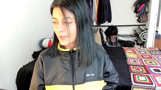 Snapshot of AneeSmith chatting on February 22, 9:26 pm AneeSmith online show from February 22, 9:26 pm