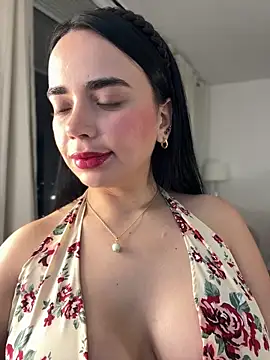 Snapshot of GeorginaJones chatting on October 10, 11:16 pm GeorginaJones online show from October 10, 11:16 pm