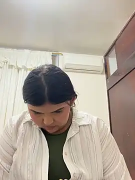 Lia sexx online show from March 16, 6:43 pm