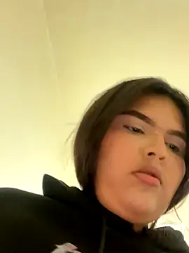 Lia sexx online show from December 19, 6:32 pm