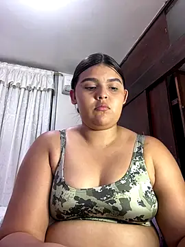 Snapshot of Lia_sexx chatting on October 3, 11:50 pm Lia sexx online show from October 3, 11:50 pm