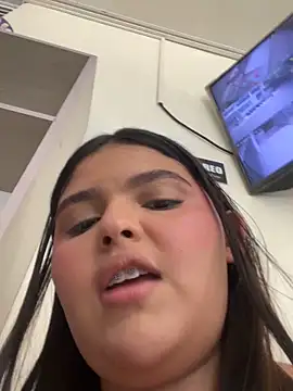 Lia sexx online show from March 28, 7:04 pm