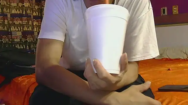 Latinopervs online show from June 12, 1:53 pm