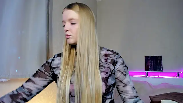 Ssweet annie online show from October 22, 4:06 pm