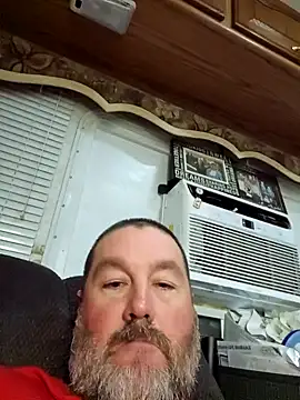 Snapshot of van88 chatting on February 7, 6:03 am van88 online show from February 7, 6:03 am