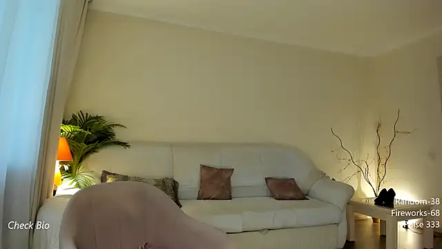 Butterfly-  online show from March 17, 8:07 am