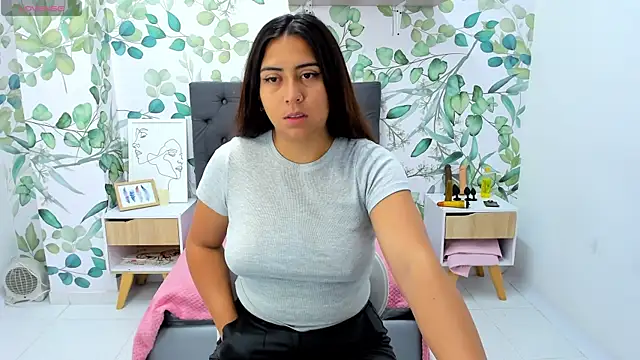 Snapshot of Alison_Jhones7 chatting on February 1, 1:20 pm Alison Jhones7 online show from February 1, 1:20 pm