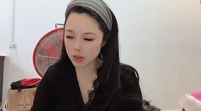 kk lele online show from February 20, 5:12 am