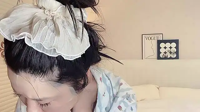 Snapshot of kk_lele chatting on June 29, 4:52 am kk lele online show from June 29, 4:52 am