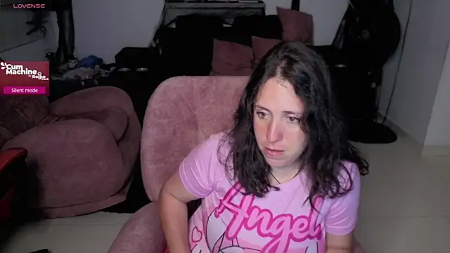 Snapshot of valery_adams1 chatting on October 27, 4:13 am valery adams1 online show from October 27, 4:13 am