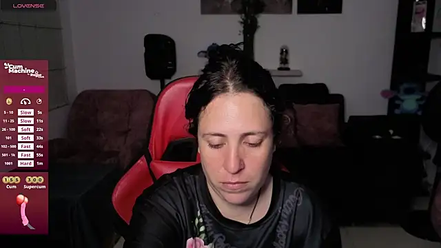 Snapshot of valery_adams1 chatting on November 7, 4:28 am valery adams1 online show from November 7, 4:28 am