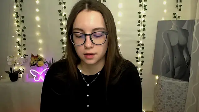 Snapshot of SweetPrincess_ chatting on March 12, 6:29 am SweetPrincess online show from March 12, 6:29 am