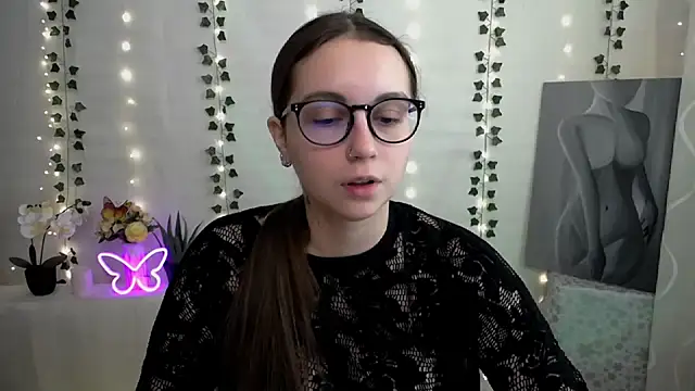 Snapshot of SweetPrincess_ chatting on March 21, 6:38 am SweetPrincess online show from March 21, 6:38 am