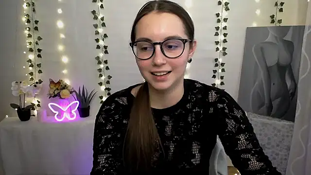 Snapshot of SweetPrincess_ chatting on February 21, 12:38 pm SweetPrincess online show from February 21, 12:38 pm