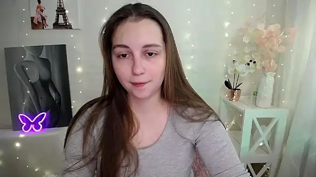 SweetPrincess  online show from April 14, 5:45 am