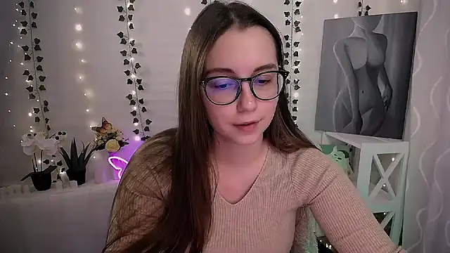 SweetPrincess  online show from November 26, 5:40 am