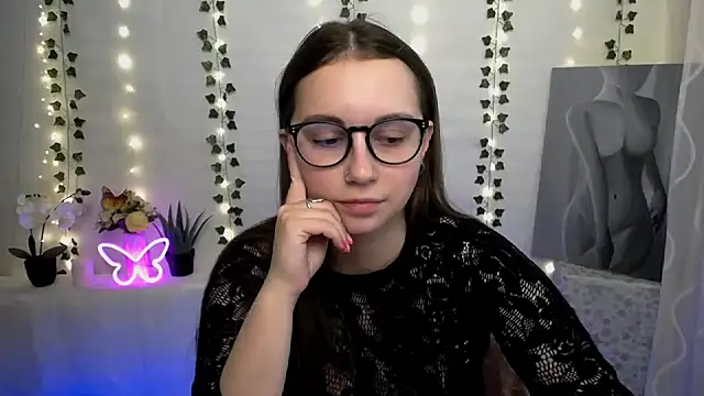 Snapshot of SweetPrincess_ chatting on March 10, 1:32 pm SweetPrincess online show from March 10, 1:32 pm