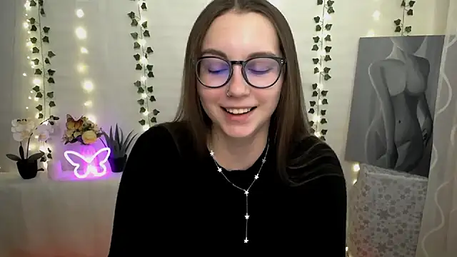 Snapshot of SweetPrincess_ chatting on March 13, 6:16 am SweetPrincess online show from March 13, 6:16 am
