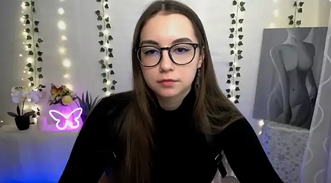 Snapshot of SweetPrincess_ chatting on March 1, 12:23 pm SweetPrincess online show from March 1, 12:23 pm