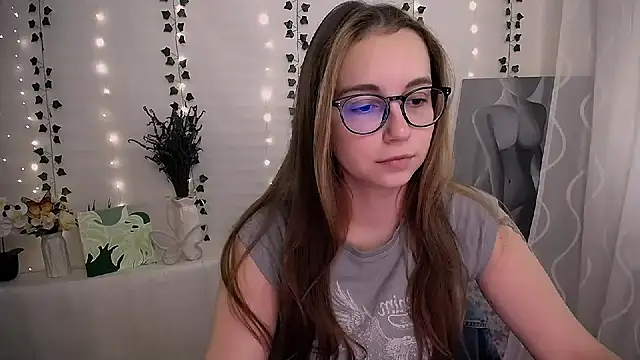 Snapshot of SweetPrincess_ chatting on September 11, 7:30 am SweetPrincess online show from September 11, 7:30 am