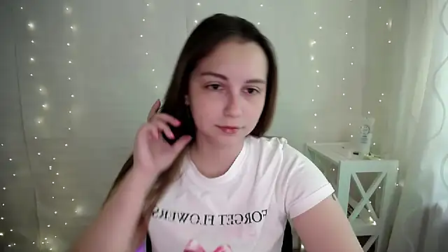 SweetPrincess  online show from May 8, 5:33 am